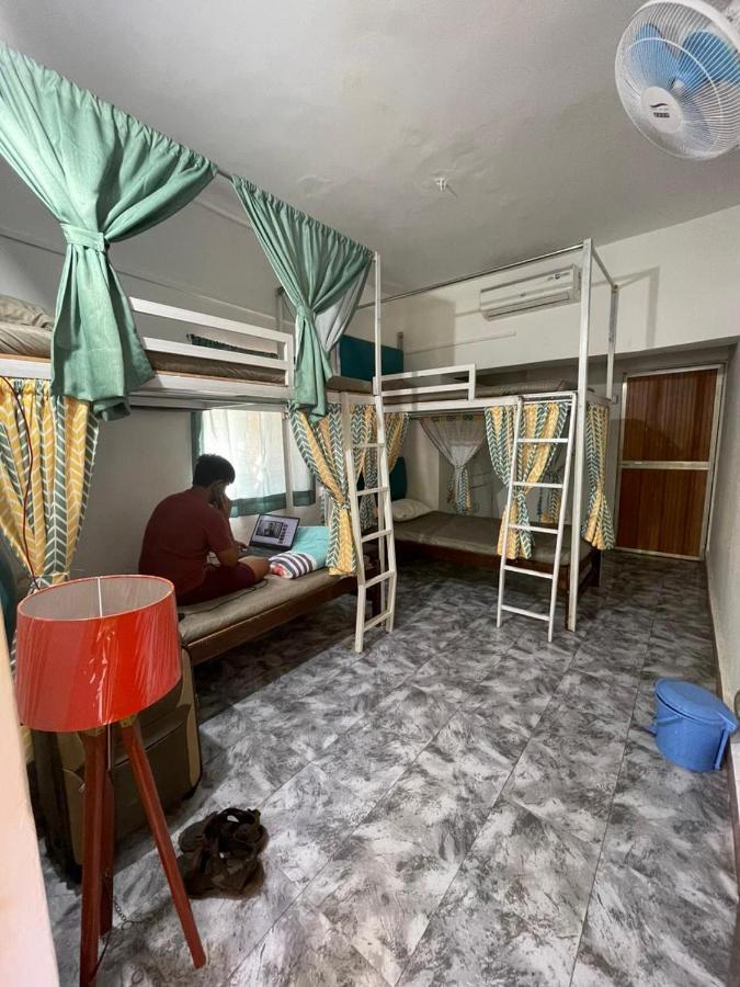 Kaabo Hostel 瓦加托 外观 照片